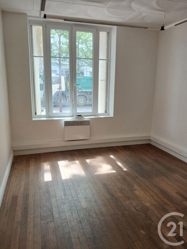 Appartement &agrave; louer - 3 pi&egrave;ces - 46,65 m2 - Metz - 57 - LORRAINE