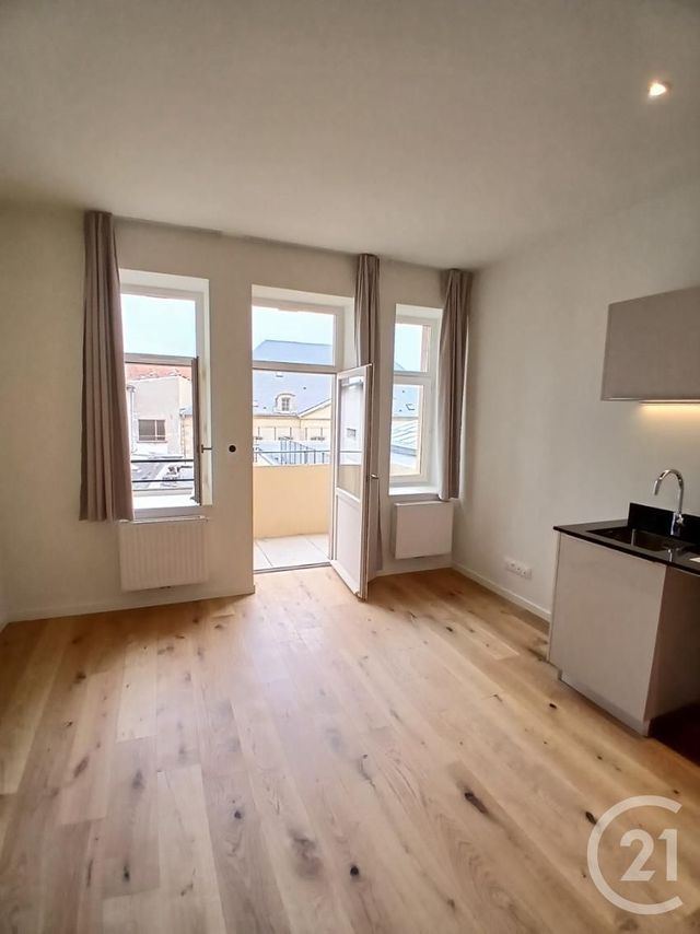 Appartement Studio &agrave; louer - 1 pi&egrave;ce - 24,78 m2 - Metz - 57 - LORRAINE