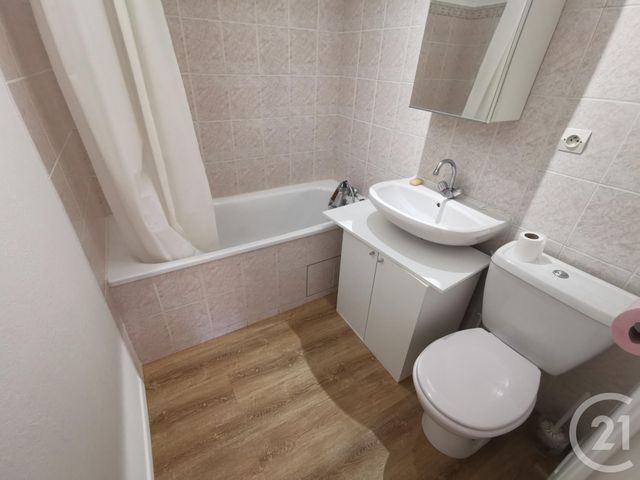 Appartement Studio &agrave; louer - 1 pi&egrave;ce - 25,09 m2 - Metz - 57 - LORRAINE