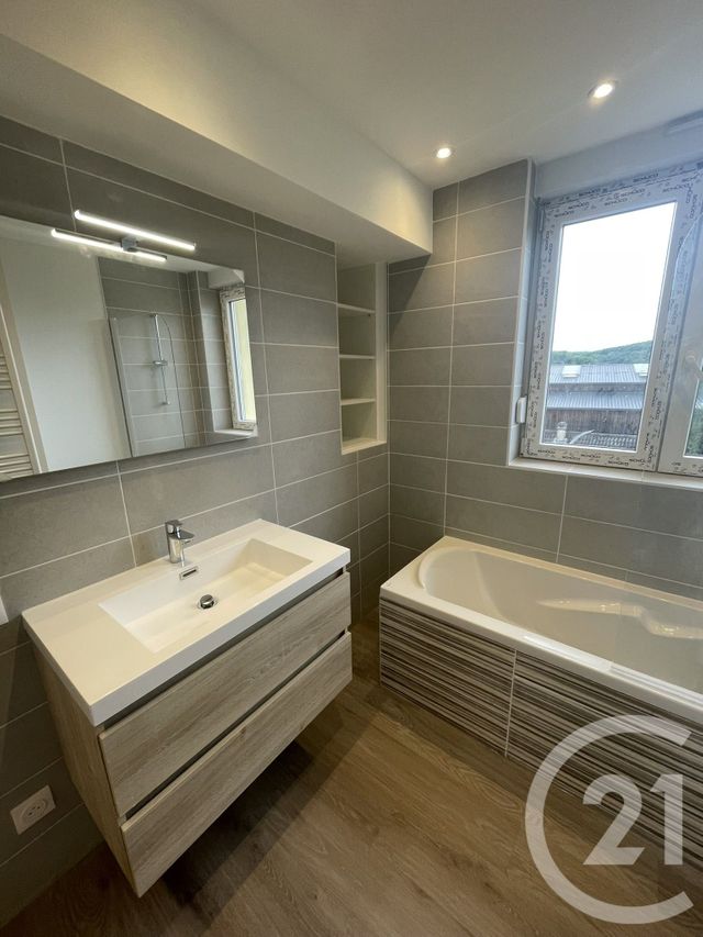 Appartement F3 &agrave; louer - 3 pi&egrave;ces - 51,68 m2 - Terville - 57 - LORRAINE
