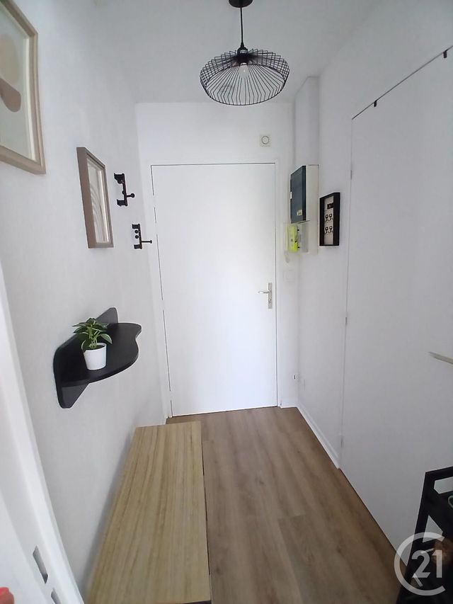 Appartement F1 &agrave; louer - 1 pi&egrave;ce - 26,56 m2 - Metz - 57 - LORRAINE