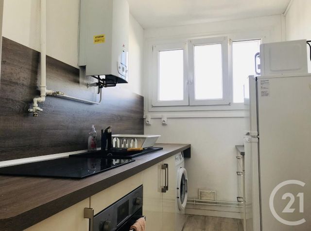 Appartement &agrave; louer - 3 pi&egrave;ces - 61,19 m2 - Metz - 57 - LORRAINE