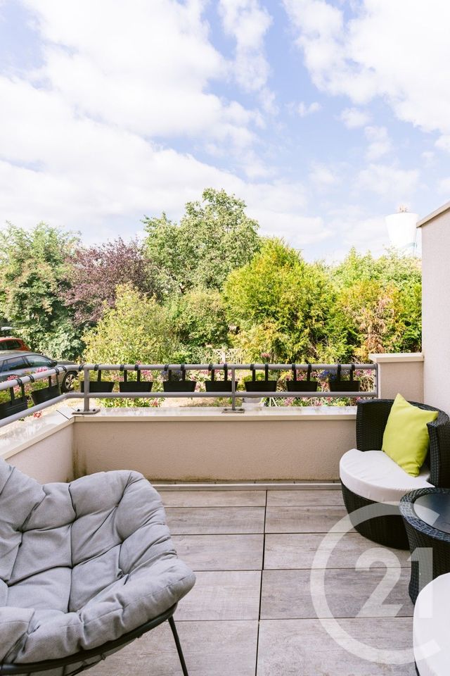Appartement &agrave; vendre - 3 pi&egrave;ces - 66 m2 - Montigny Les Metz - 57 - LORRAINE