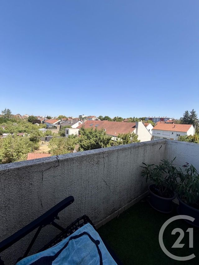 Appartement F3 &agrave; louer - 3 pi&egrave;ces - 63,65 m2 - Montigny Les Metz - 57 - LORRAINE