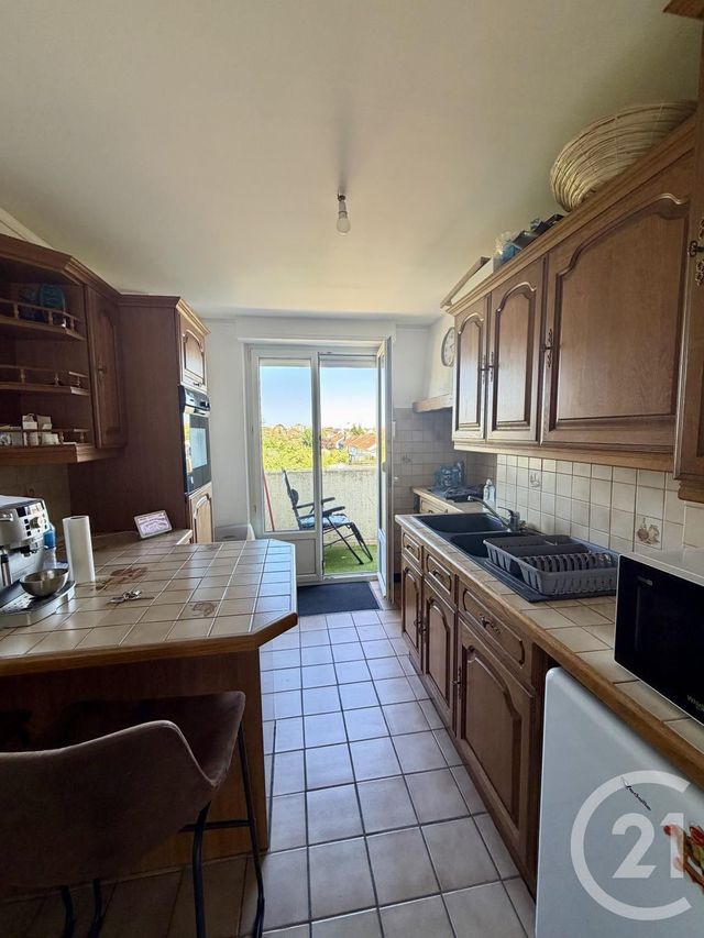 Appartement F3 &agrave; louer - 3 pi&egrave;ces - 63,65 m2 - Montigny Les Metz - 57 - LORRAINE