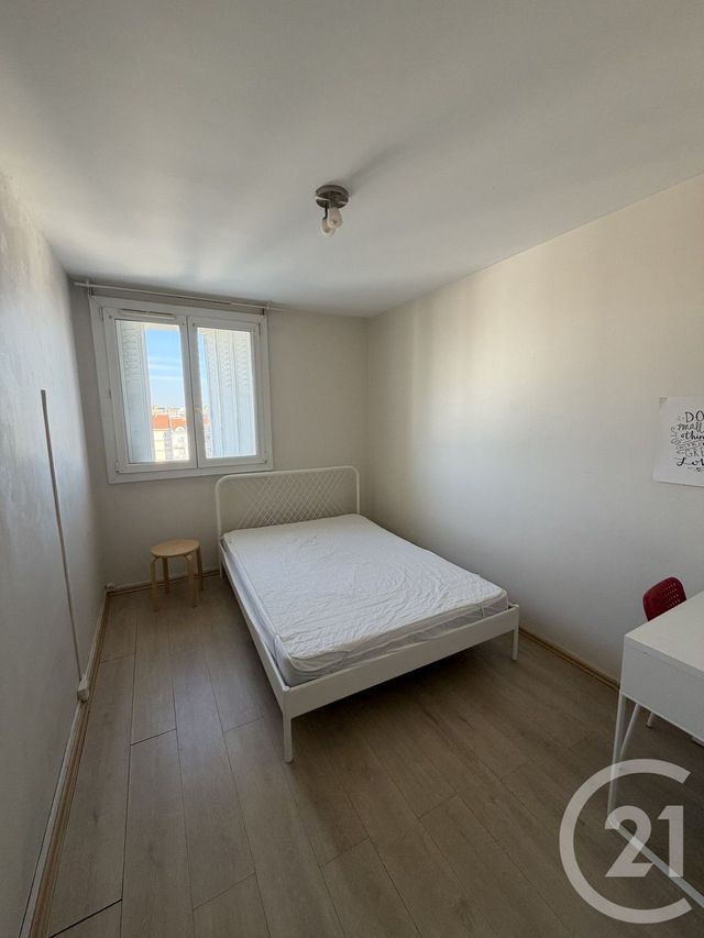 Appartement F5 &agrave; louer - 5 pi&egrave;ces - 76,26 m2 - Metz - 57 - LORRAINE