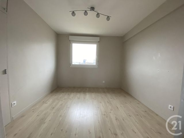 Appartement F4 &agrave; louer - 4 pi&egrave;ces - 73,88 m2 - Longeville Les Metz - 57 - LORRAINE