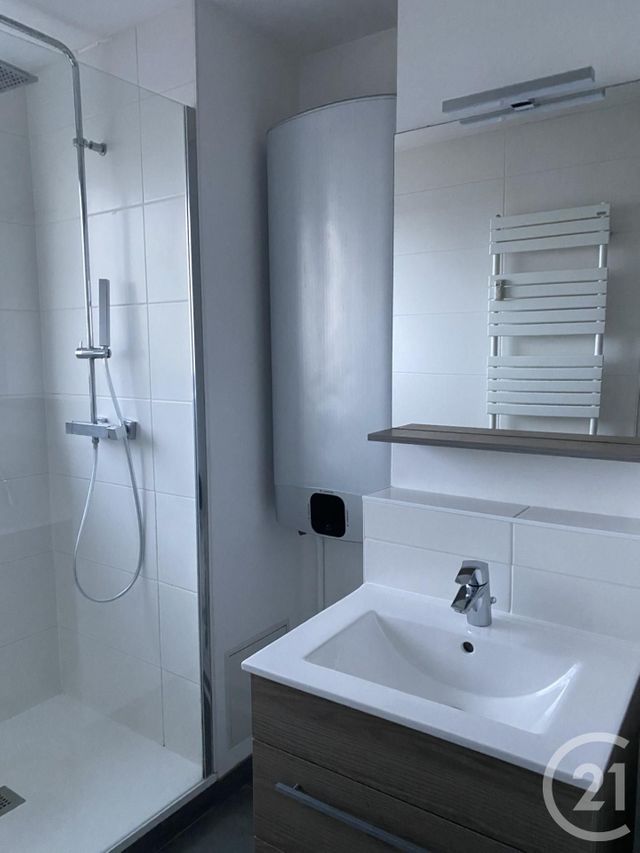Appartement F3 &agrave; louer - 3 pi&egrave;ces - 72,93 m2 - Metz - 57 - LORRAINE
