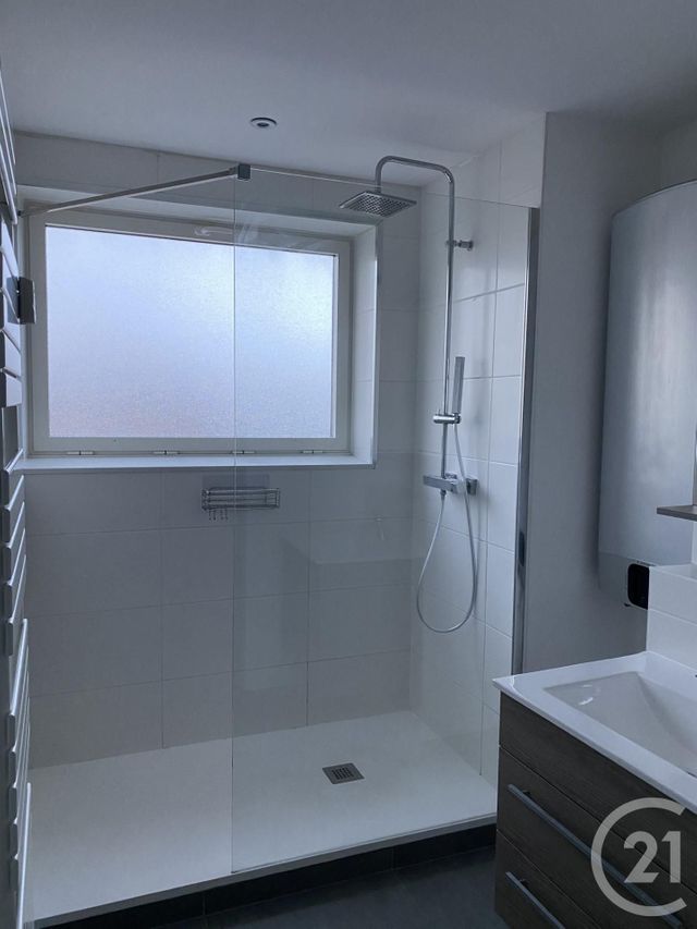 Appartement F3 &agrave; louer - 3 pi&egrave;ces - 72,93 m2 - Metz - 57 - LORRAINE