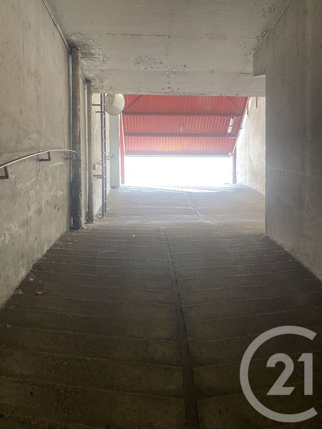 Parking &agrave; louer - 4 m2 - Metz - 57 - LORRAINE