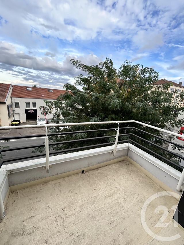 Appartement F1 &agrave; louer - 1 pi&egrave;ce - 27,20 m2 - Metz - 57 - LORRAINE