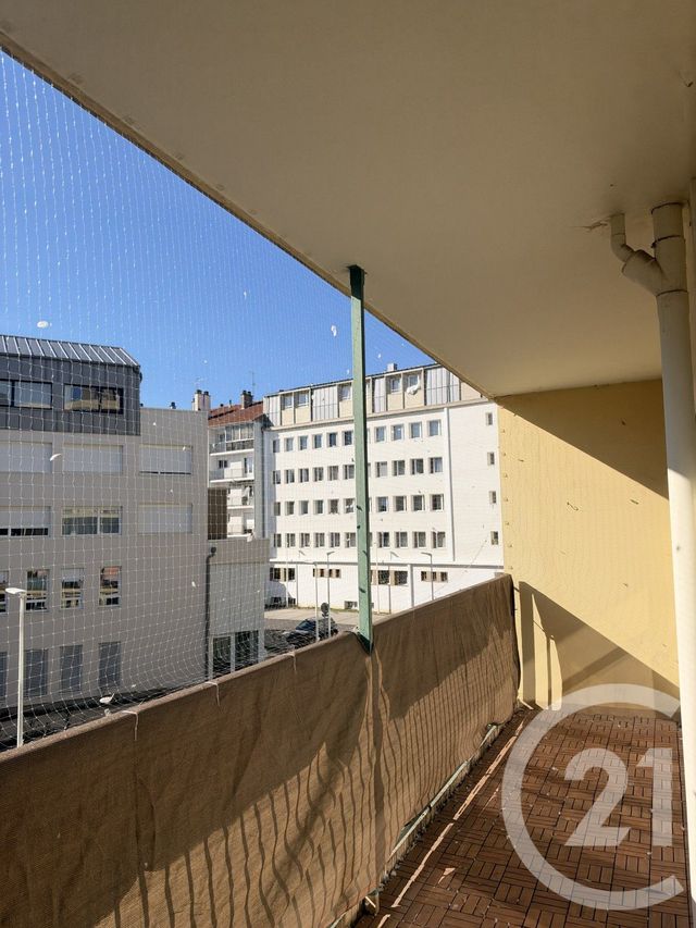 Appartement F3 &agrave; louer - 3 pi&egrave;ces - 75,25 m2 - Metz - 57 - LORRAINE