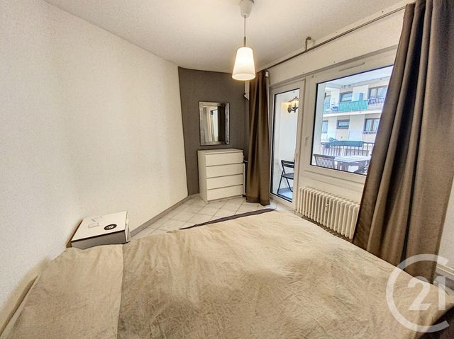 Appartement F4 &agrave; louer - 4 pi&egrave;ces - 84,85 m2 - Metz - 57 - LORRAINE