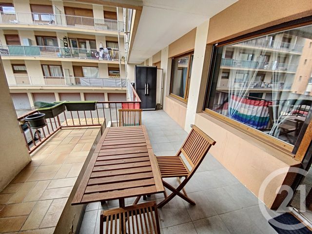 Appartement F4 &agrave; louer - 4 pi&egrave;ces - 84,85 m2 - Metz - 57 - LORRAINE