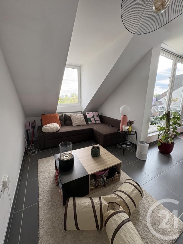 Appartement T3 &agrave; louer - 3 pi&egrave;ces - 70,13 m2 - Thionville - 57 - LORRAINE