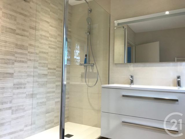 Appartement F4 &agrave; louer - 4 pi&egrave;ces - 106,05 m2 - Metz - 57 - LORRAINE