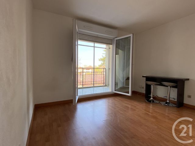 Appartement Studio &agrave; louer - 1 pi&egrave;ce - 17,59 m2 - Metz - 57 - LORRAINE