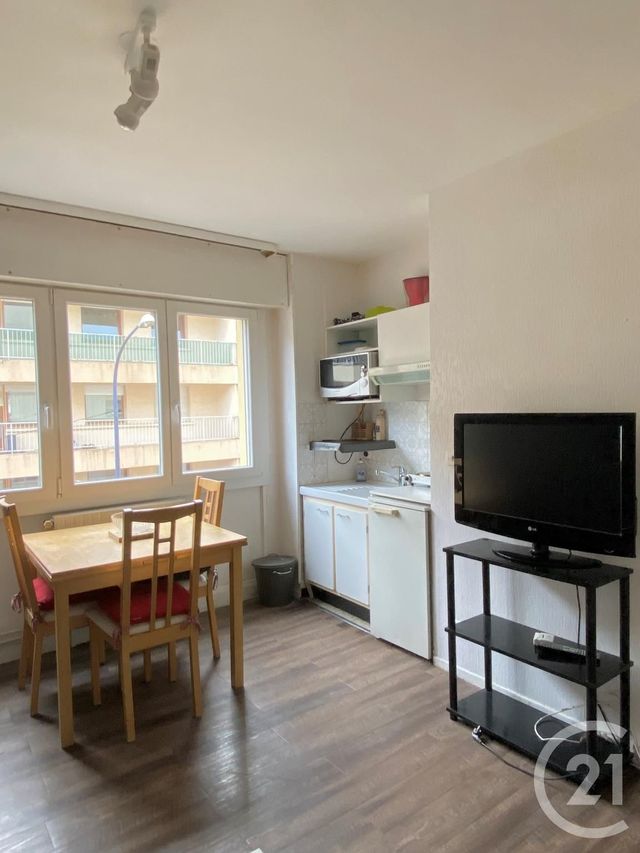 Appartement F1 &agrave; louer - 1 pi&egrave;ce - 20,35 m2 - Metz - 57 - LORRAINE