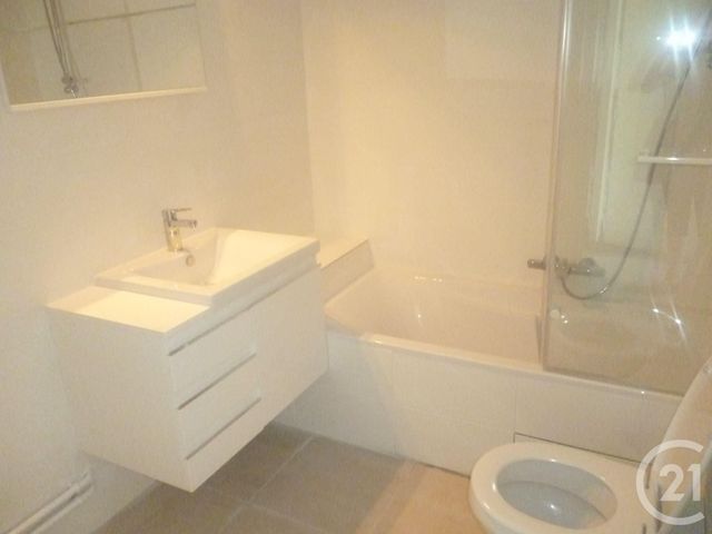 Appartement Studio &agrave; louer - 1 pi&egrave;ce - 25,33 m2 - Metz - 57 - LORRAINE