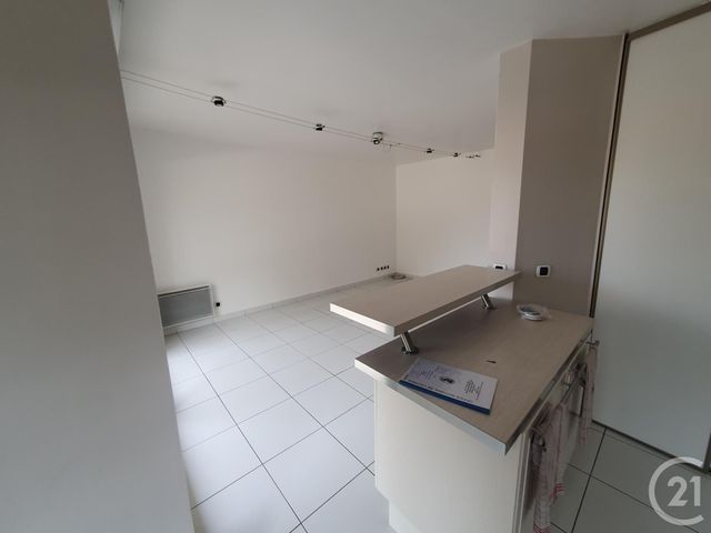 Appartement F2 à vendre - 2 pièces - 50 m2 - Louvres - 95 - ILE-DE-FRANCE