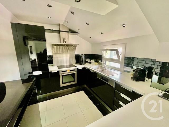 Appartement F3 à vendre - 3 pièces - 65 m2 - Louvres - 95 - ILE-DE-FRANCE