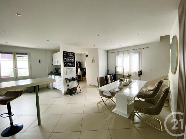Prix immobilier GOUSSAINVILLE - Photo d’une maison vendue