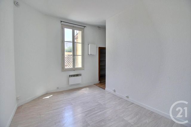 Appartement T1 à vendre - 1 pièce - 21,70 m2 - Bordeaux - 33 - AQUITAINE