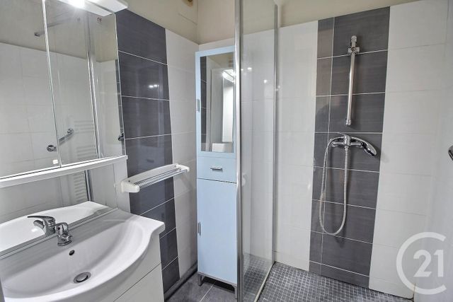 Appartement F4 à vendre - 4 pièces - 67,98 m2 - Bordeaux - 33 - AQUITAINE