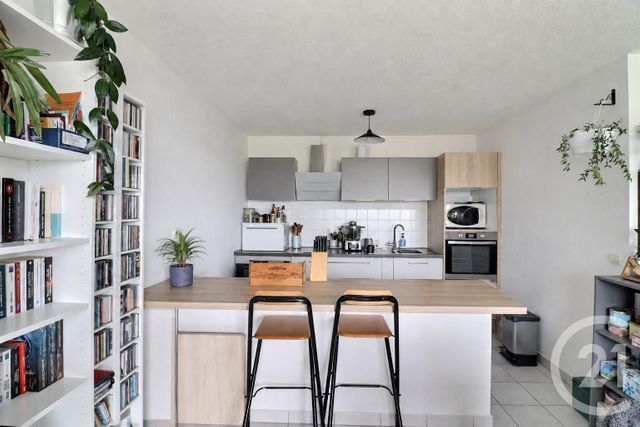 Appartement T2 &agrave; vendre - 2 pi&egrave;ces - 47,87 m2 - Bordeaux - 33 - AQUITAINE
