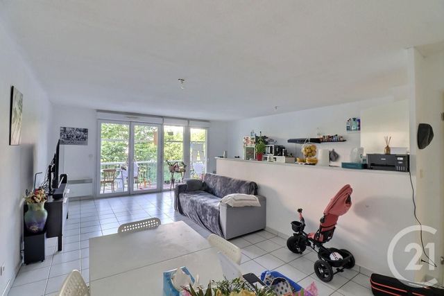 Appartement F3 à vendre - 3 pièces - 71,79 m2 - Bordeaux - 33 - AQUITAINE