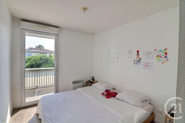 Appartement F3 à vendre - 3 pièces - 71,79 m2 - Bordeaux - 33 - AQUITAINE