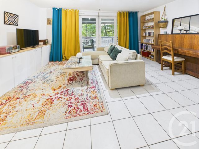 Appartement F3 à vendre - 3 pièces - 60,68 m2 - Bordeaux - 33 - AQUITAINE