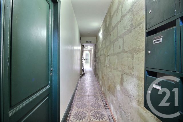 Appartement T1 à vendre - 1 pièce - 38 m2 - Bordeaux - 33 - AQUITAINE