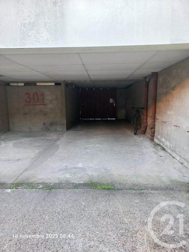 Parking &agrave; vendre - 12 m2 - Bordeaux - 33 - AQUITAINE