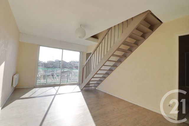 Appartement T4 &agrave; vendre - 4 pi&egrave;ces - 63,97 m2 - Bordeaux - 33 - AQUITAINE