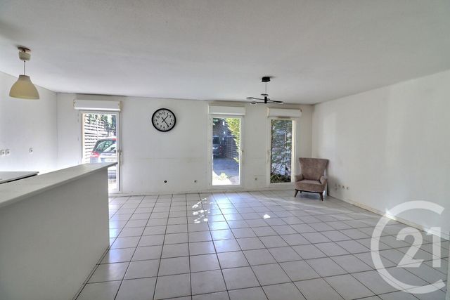 Appartement T3 &agrave; vendre - 3 pi&egrave;ces - 68,91 m2 - Bordeaux - 33 - AQUITAINE