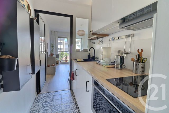 Appartement T1 &agrave; vendre - 1 pi&egrave;ce - 27,94 m2 - Bordeaux - 33 - AQUITAINE