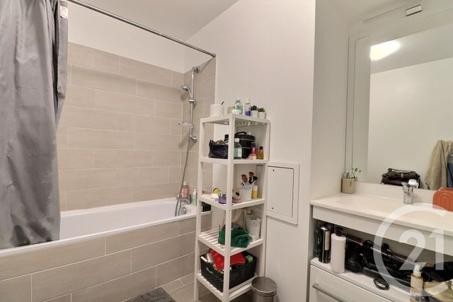 Appartement T3 &agrave; vendre - 3 pi&egrave;ces - 60,75 m2 - Bordeaux - 33 - AQUITAINE