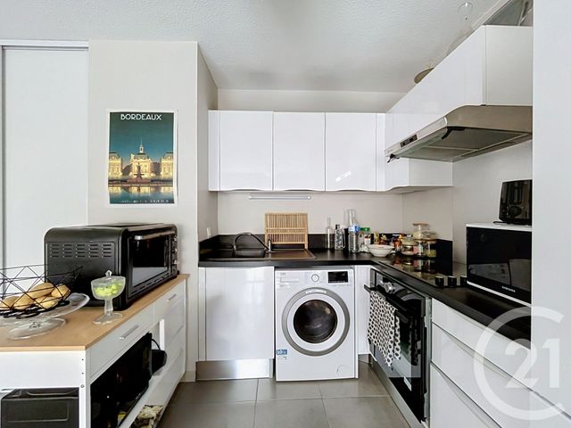 Appartement F3 &agrave; vendre - 3 pi&egrave;ces - 72,45 m2 - Bordeaux - 33 - AQUITAINE