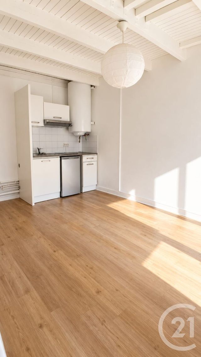 Appartement T2 &agrave; vendre - 2 pi&egrave;ces - 26 m2 - Bordeaux - 33 - AQUITAINE