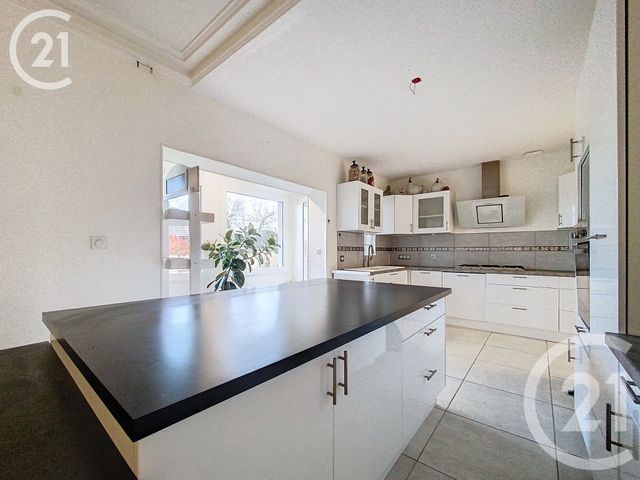 Maison à vendre - 6 pièces - 236 m2 - Vieux Manoir - 76 - HAUTE-NORMANDIE