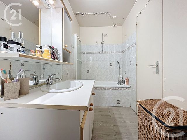 Appartement T3 &agrave; vendre - 3 pi&egrave;ces - 58,94 m2 - Rouen - 76 - HAUTE-NORMANDIE