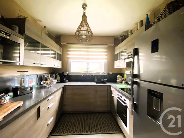 Appartement F4 &agrave; vendre - 4 pi&egrave;ces - 84,96 m2 - Le Mesnil Esnard - 76 - HAUTE-NORMANDIE