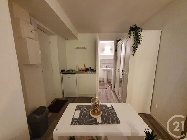 Appartement Studio &agrave; louer - 1 pi&egrave;ce - 18 m2 - Rouen - 76 - HAUTE-NORMANDIE