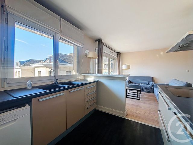 Appartement T3 &agrave; louer - 3 pi&egrave;ces - 66,43 m2 - Rouen - 76 - HAUTE-NORMANDIE