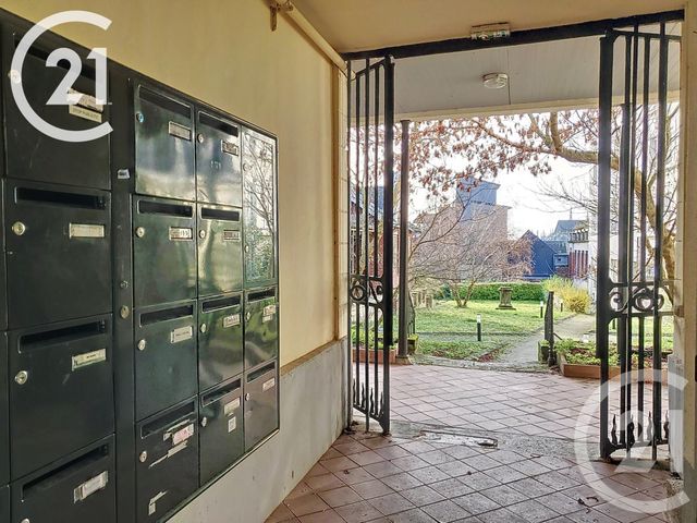 Appartement Studio à louer - 1 pièce - 27,91 m2 - Rouen - 76 - HAUTE-NORMANDIE