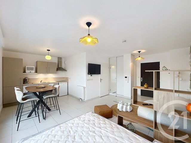 Appartement F1 à louer - 1 pièce - 31,25 m2 - Rouen - 76 - HAUTE-NORMANDIE