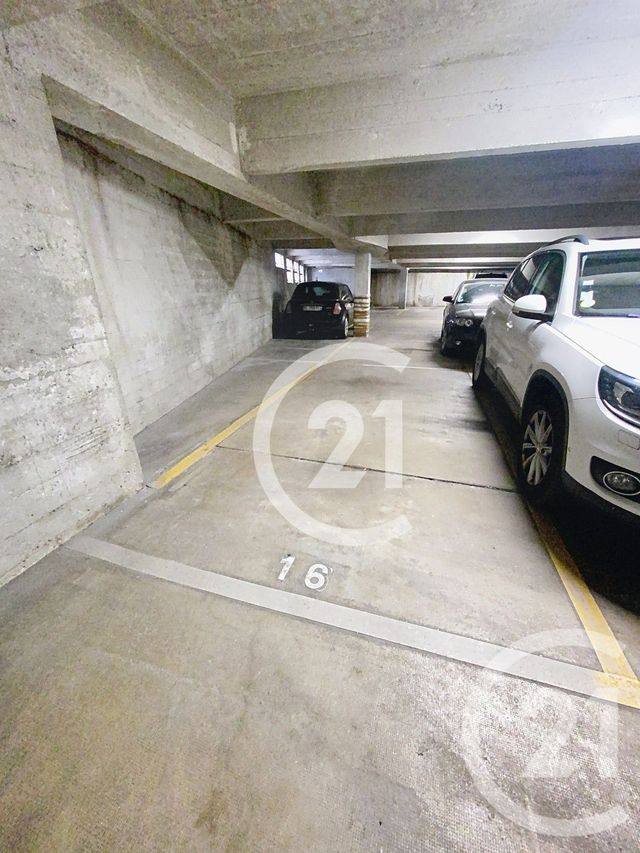 parking - ROUEN - 76