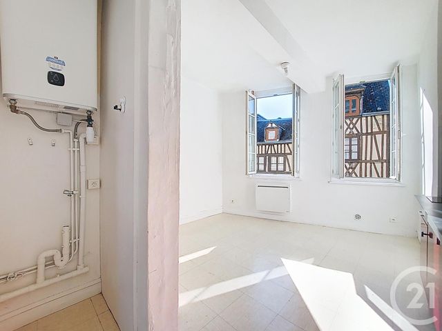 Appartement F2 &agrave; louer - 2 pi&egrave;ces - 35,33 m2 - Rouen - 76 - HAUTE-NORMANDIE