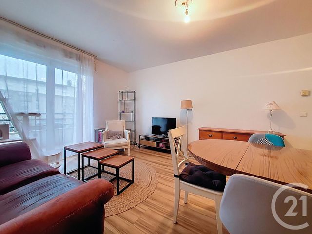 Appartement F3 &agrave; louer - 3 pi&egrave;ces - 70,20 m2 - Rouen - 76 - HAUTE-NORMANDIE